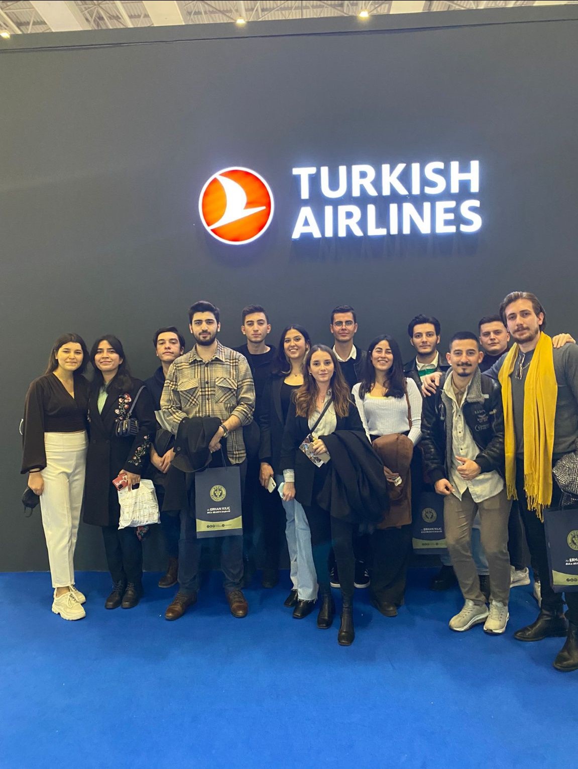 sivil havacilik kabin hizmetleri ogrencilerimiz travel turkey 2021 fuarinda